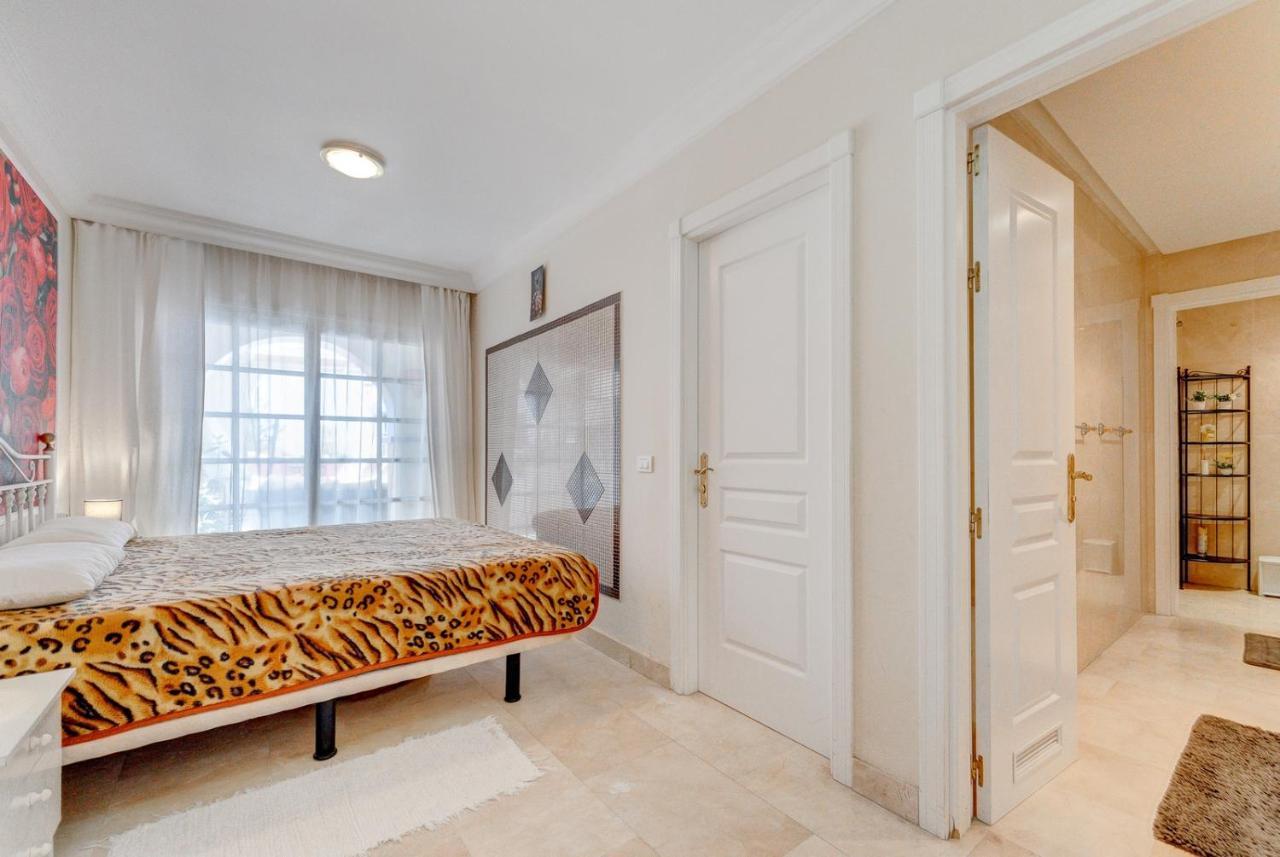 Beautiful Apartment In Terrazas Del Duque I Costa Adeje  Buitenkant foto